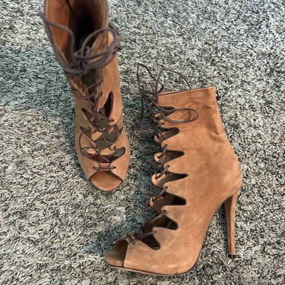 SCHUTZ • Suede Gladiator Heel Peep Toe Sandal • 7.5B • - Picture 3 of 9